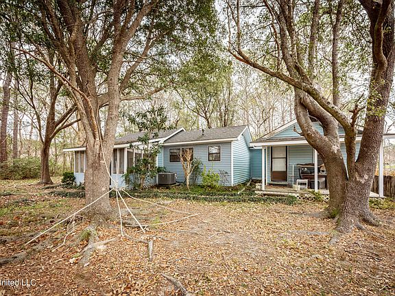 5th image of 13162 Hudson Krohn Rd