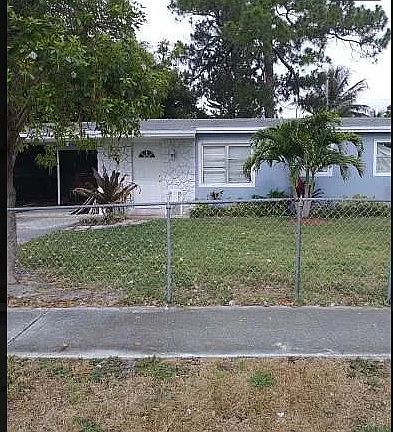 2nd image of 2321 NW 1st St