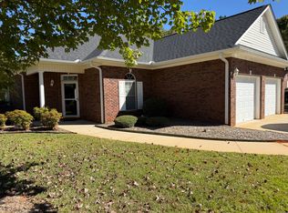 104 Camelot Dr, Seneca, SC 29672