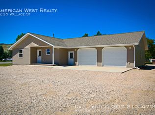 2235 Wallace St, Cody, WY 82414