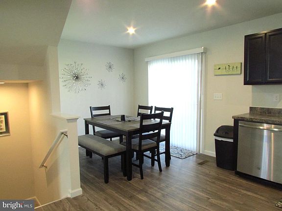 4th image of 28987 Saint Thomas Blvd Unit 215