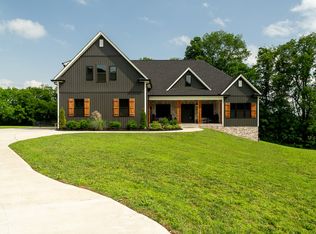 1995 Templow Rd, Bethpage, TN 37022