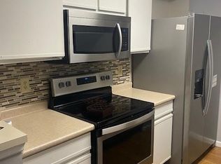 7537 Bay Hill Dr, Pickerington, OH 43147
