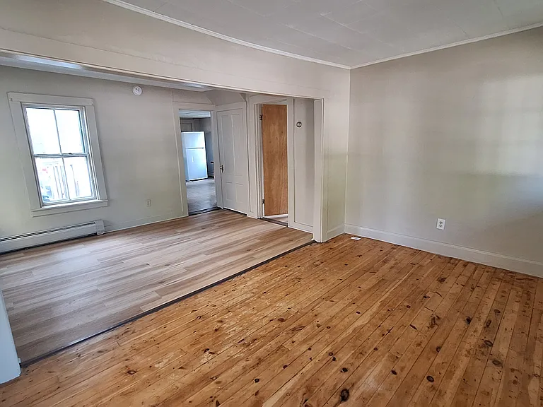 73 Bosworth St — Photo 18