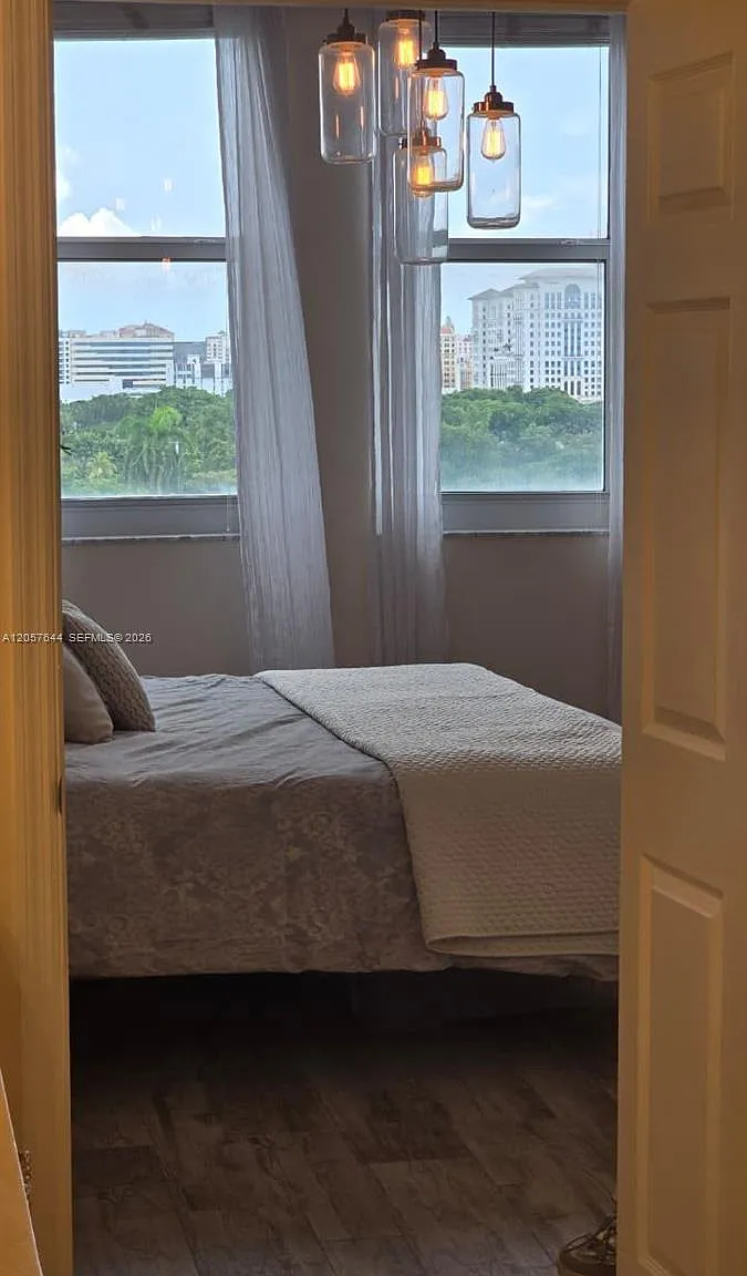 One Village Place Condo — Photo 4
