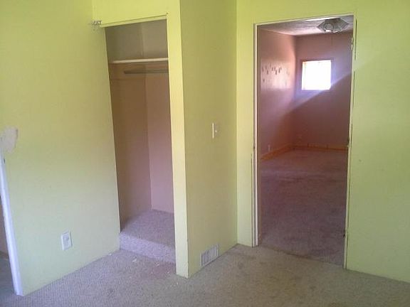 5th image of 114 N Guthrie St