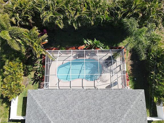 2nd image of 3907 SW 11th Pl