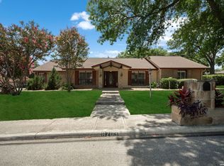 8703 Golden, Windcrest, TX 78239