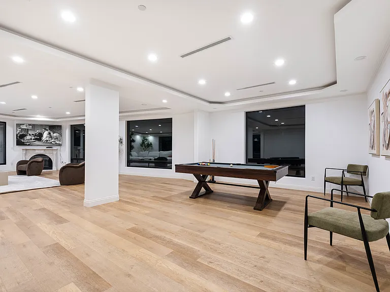 4533 Grimes Pl — Photo 16