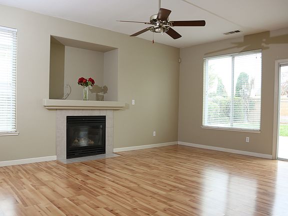 5th image of 3540 Townshend Cir