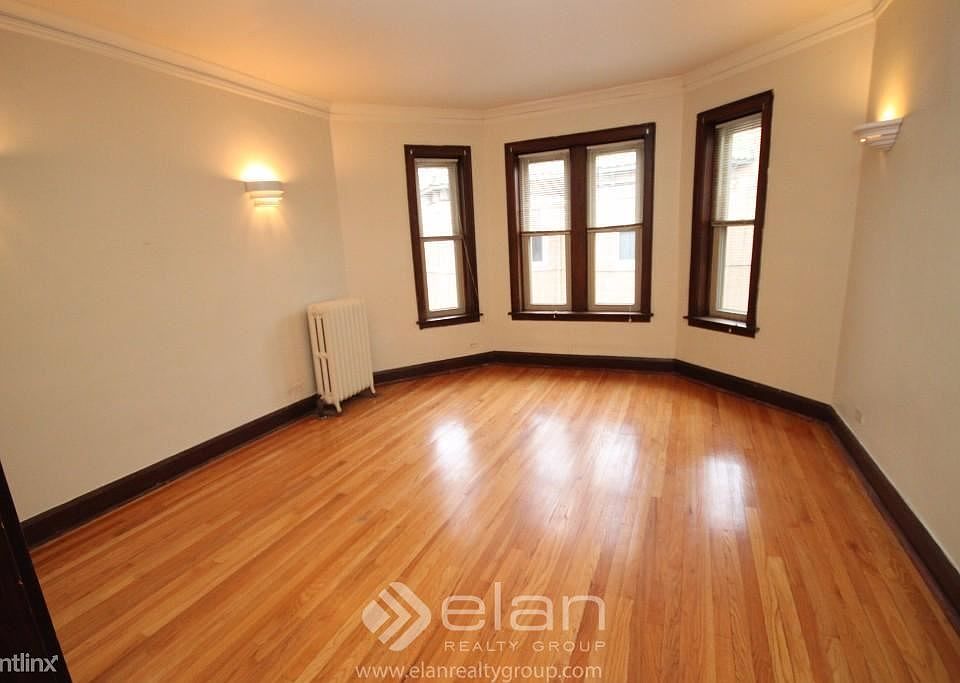 1st image of 4227 N Paulina St APT 3W