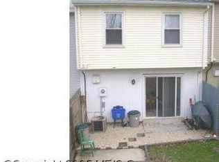 27 W Orndorff Dr, Brunswick, MD 21716