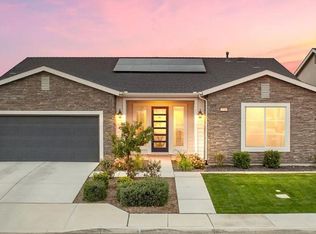 3706 Meadow View Way, Shafter, CA 93263