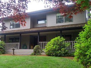 11800 SE Starflower Dr, Damascus, OR 97089