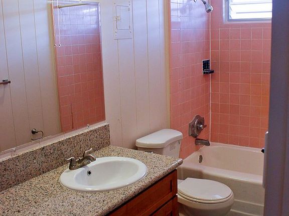 5th image of 3353 Campbell Ave APT 7
