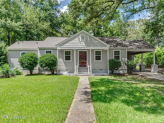 2nd image of 314 Hanging Moss Cir