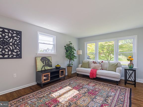 5th image of 1415 Willshire Dr