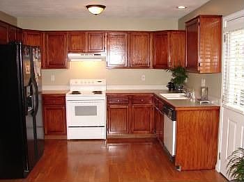 2nd image of 3820 SW Windsong Dr