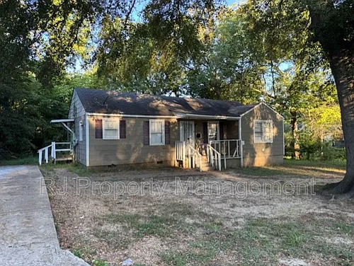 3521 Denver St Photo 1