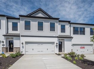 104 Delmonica Dr #1, Washington, PA 15301