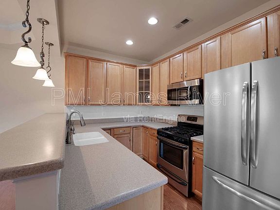 3rd image of 10360 Caracara Dr