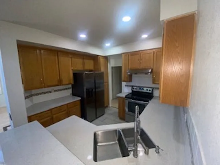 293 Scotts Valley — Photo 15