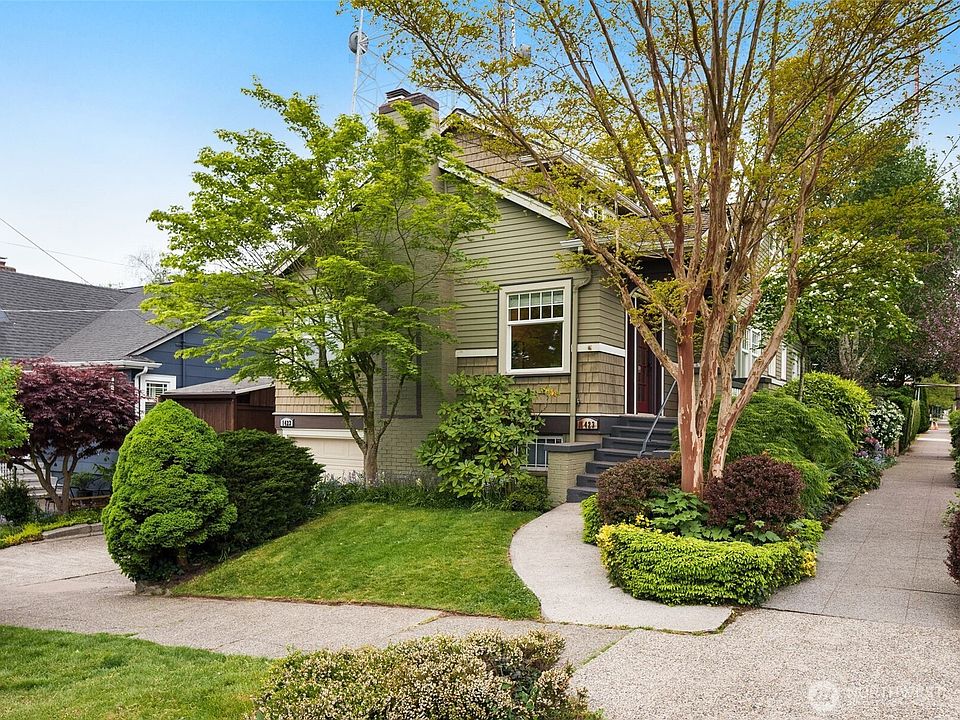 1st image of 1423 Nob Hill Avenue N
