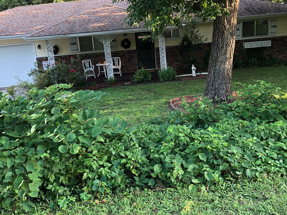 1st image of 46 Whiterock Ln