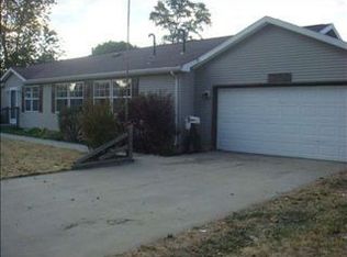 1305 W Indiana Ave, South Bend, IN 46613