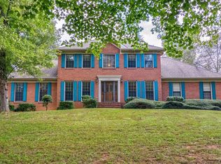 221 Hanarry Dr, Lawrenceville, GA 30046