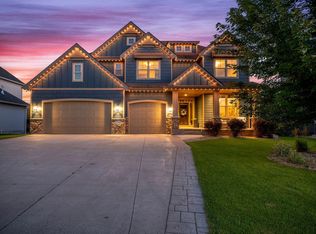 12726 Lake Vista Ln, Champlin, MN 55316