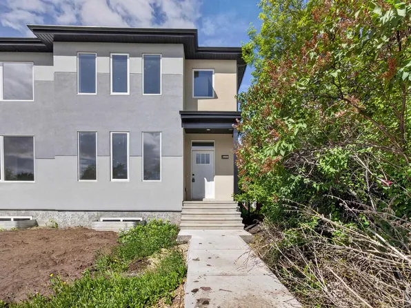 10508 162nd St NW, Edmonton, AB T5P 3K6