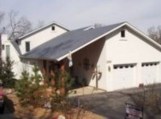 35 R St, Lake Lotawana, MO 64086