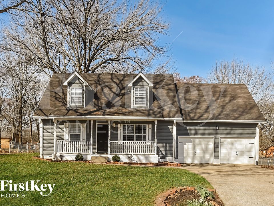 1st image of 204 Merritt Dr