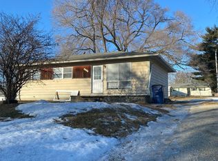 2119 Plainview St, Waterloo, IA 50707