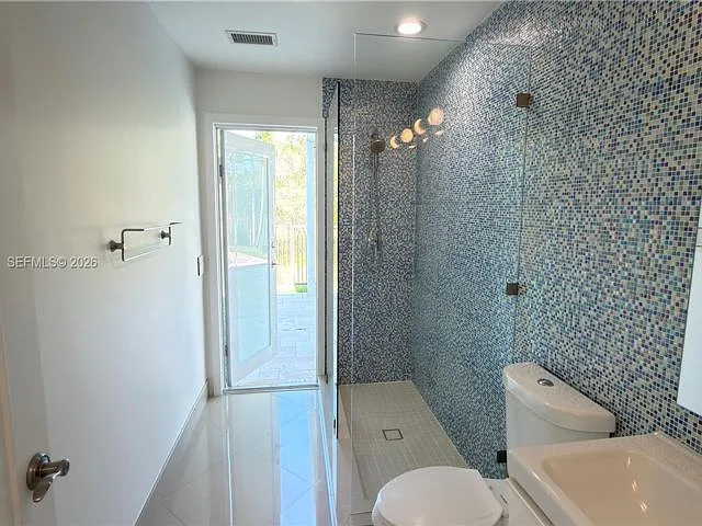 3767 Oak Ridge Cir — Photo 17