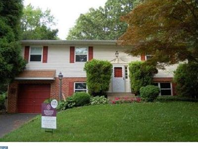 5 Robin Ln, Lafayette Hill, PA, 19444