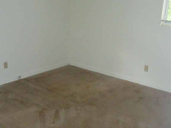 5th image of 620 W Tharpe St