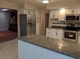 3297 Ramblewood Ln, Rockford, IL 61114
