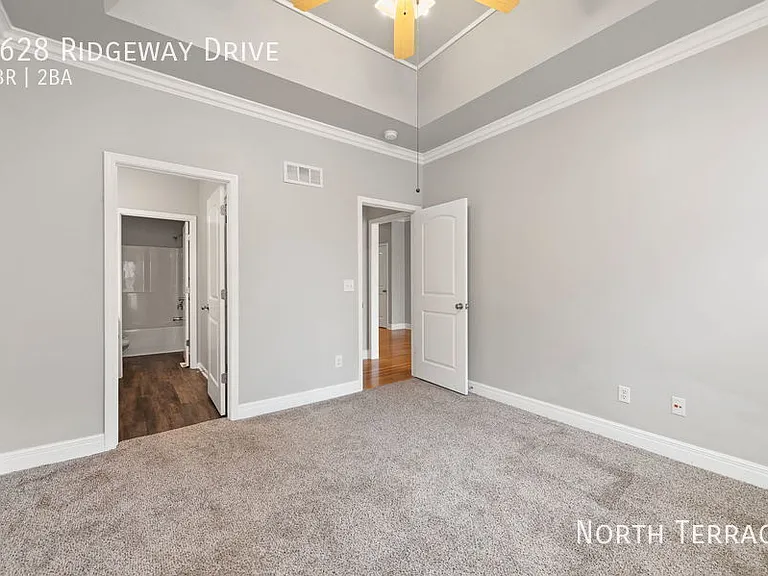 1628 Ridgeway Dr — Photo 17