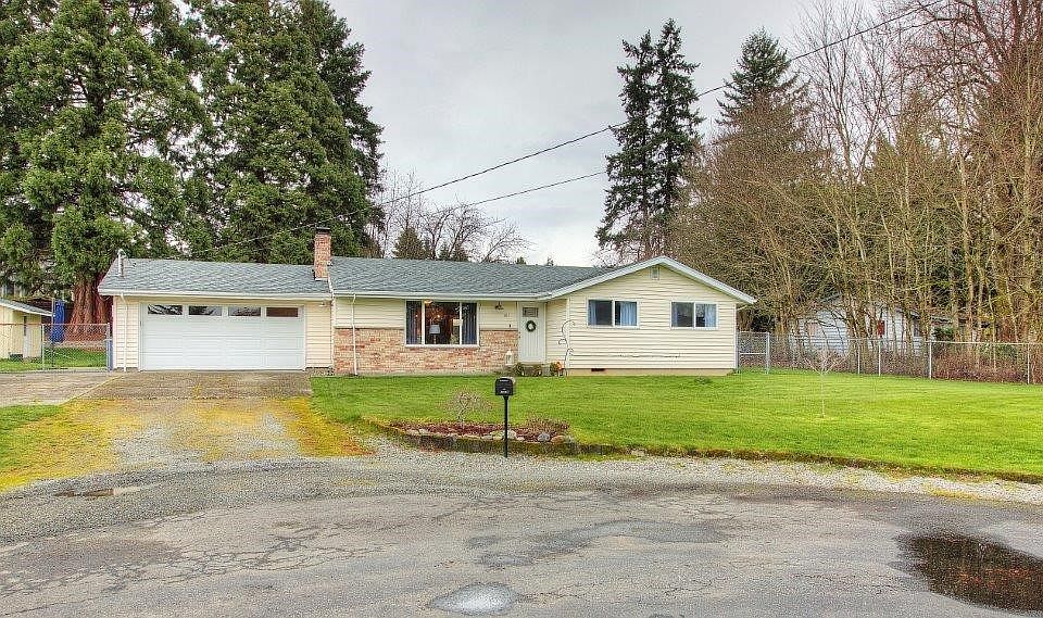 1st image of 1415 34th Avenue Ct SW