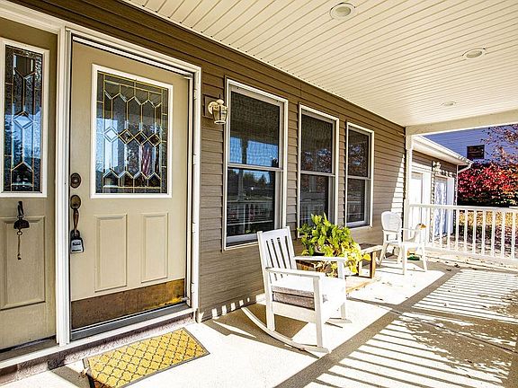 3rd image of 2216 Megrue Dr Lot 282