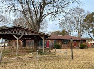 304 Main St, Nettleton, MS 38858