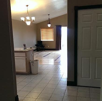 3rd image of 936 S Slate Canyon Dr