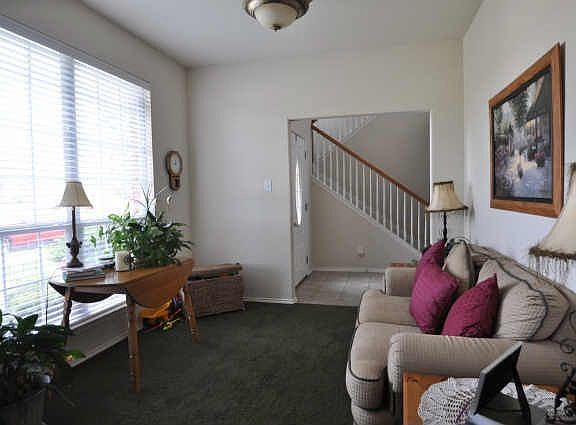 2nd image of 2041 Trail Glen Dr