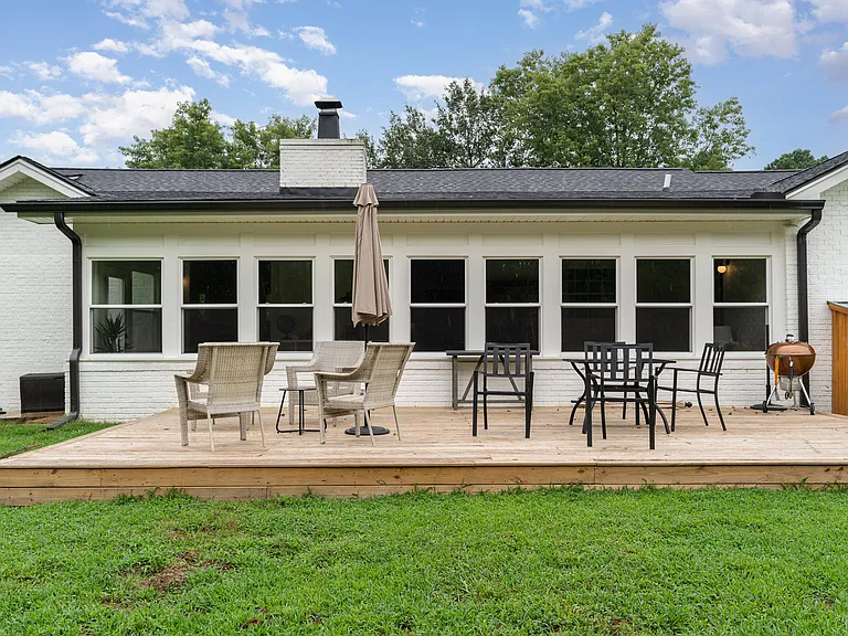 2228 Bowman Rd — Photo 6