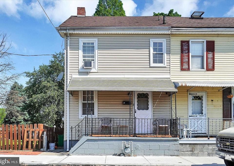 1st image of 53 E 5th Ave