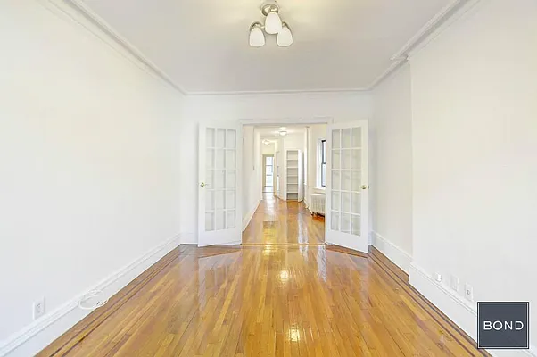 Rented by Bond New York | media 21