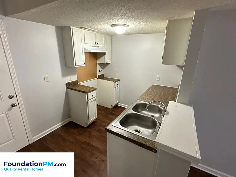 3743 Cambridge Station Dr — Photo 7