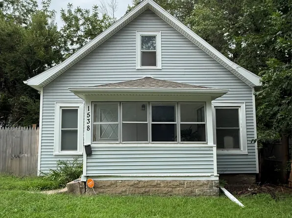 1538 21st St, Des Moines, IA 50311
